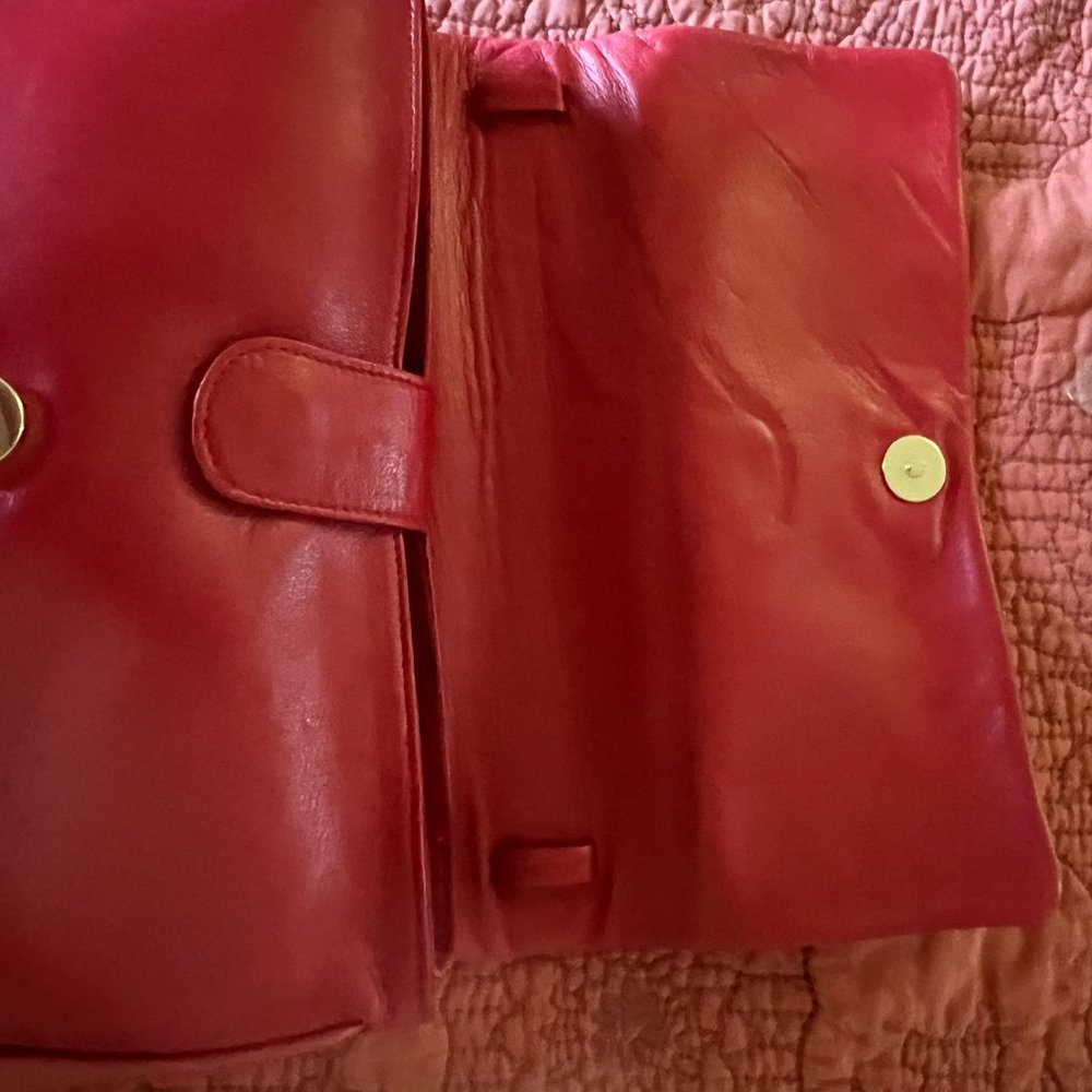 Vintage pre-1980 Calvin Klein purse/clutch with removable strap - Picture 6 of 7